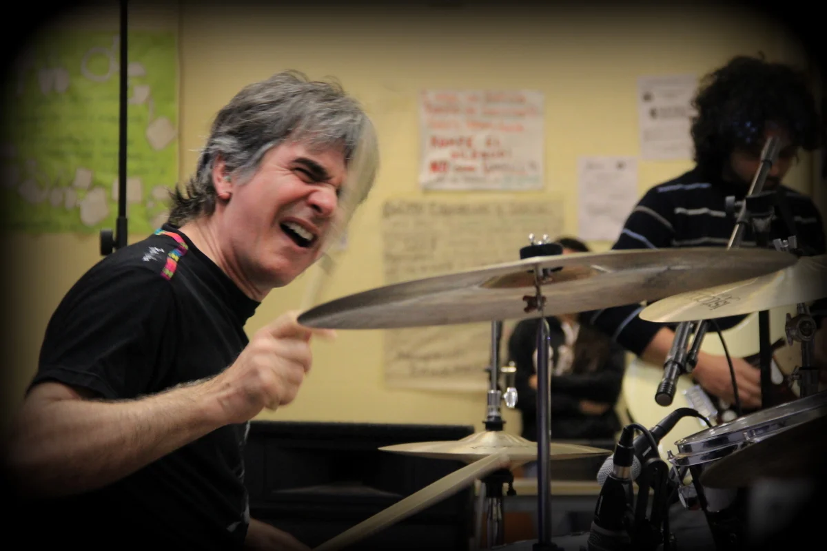 ¡Let There Be Drummers!